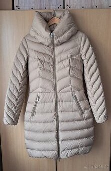 Dámský zimní kabát Guess S