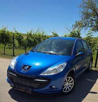Peugeot 206+ 1.4 16V 55KW/75PS R.V.01/2010