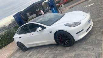 Tesla model 3 Performance-nová baterie