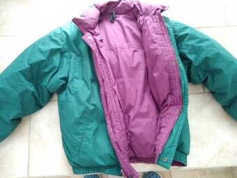 Péřová bunda s kapucí oboustrnná