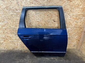 PRAVÉ ZADNÍ DVEŘE VW PASSAT B6 KOMBI