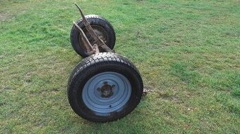 Náprava na káru/vlek