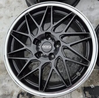 Atraktivní orig.alu DOTZ 18" 5x112 model Tanaka