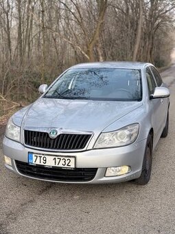 ŠKODA OCTAVIA II - 1