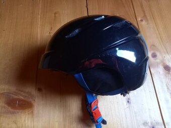Dětská lyžařská a snowboardová helma S