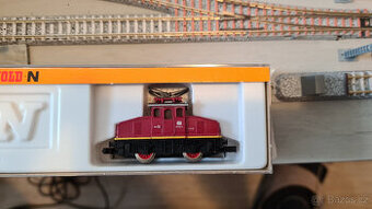 Vláčky N - el posunovací lokomotiva BR 169
