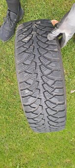 Zimní pneu 195/65 R15