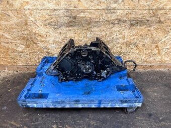 BLOK MOTORU 3.0 TDI 059103023AM