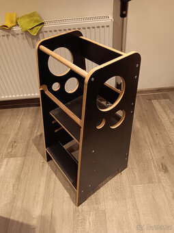 učící věž rostoucí