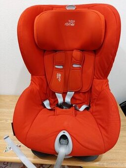 Britax Romer King II v červené barvě