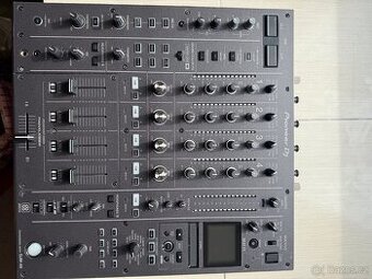 Pioneer djm a9