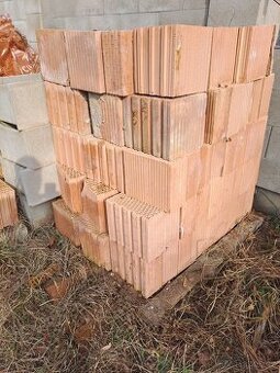 Broušené cihly Heluz family 30