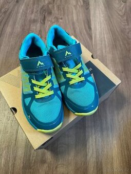 Boty zn. mckinley vel. 33