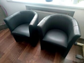 Křeslo klubové šedé ecokůže