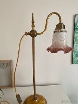 Stolní mosazná lampa ruční pasířská práce
