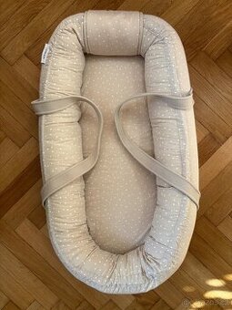 Pevné hnízdečko Liewood Gro Babylift