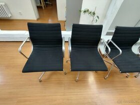 Vitra Kancelářská židle Aluminium EA 108 - 1