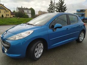 Peugeot 207 1.6 16v servisní knížka perfektní stav