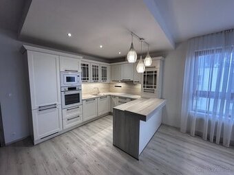 Pronájem bytu 3+kk 100 m² K Vystrkovu, Praha - Modřany