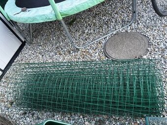 Plot výška 150 cm výška, délka 18m, drát 3 mm, oko 50x50 mm