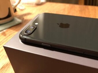 IPHONE 8 PLUS / 64 GB . SPACE GRAY. ZÁRUKA