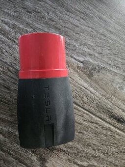 Adaptér pro Tesla nabíječku 400V 16A. Originální