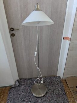 Stolní lampa