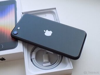 APPLE iPhone SE (2022) 128GB Midnight - ZÁRUKA - 100% BATER.