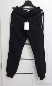 GIVENCHY TEPLAKY 2