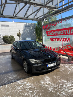 Bmw e90 330i
