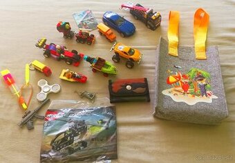 Lego, hračky, škola - 1