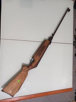 Vzduchovka Slavia 631 model 77 Lux