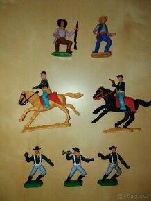TIMPO TOYS figurky kovbojů a vojáků