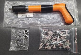 NOVÁ Mini ocelová hřebíkovačka + 50 hrotů - 1