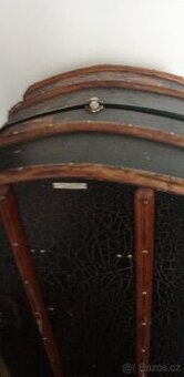 Starožitný kufr - 1