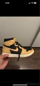 Jordan 1 Retro High OG “Heirloom”