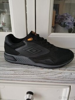 Umbro tenisky nové 42 sneakersy - 1