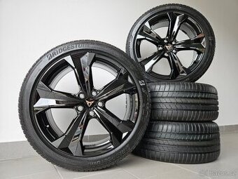 Orig. Cupra / Letní Bridgestone 245/40/19 - Nové -
