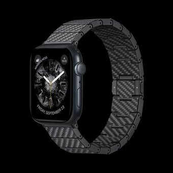 Pitaka řemínek na Apple Watch