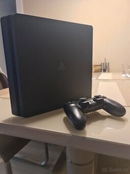 PS4 slim 1TB