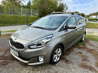 Kia Carens 1.7 crdi 100kw 10/2013 Koupeno ČR / 101000km
