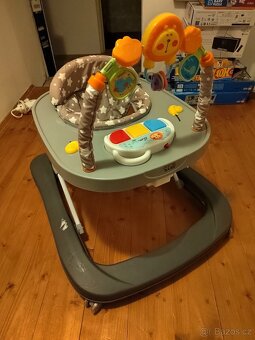 Prodám chodítko new baby