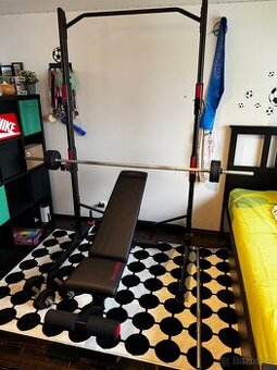 Posilovací věž, lavice, činky - jako nové