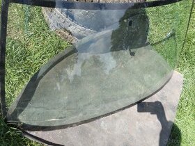 Použitá čelní a zadní okna