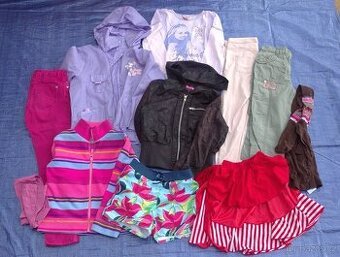 Oblečení dívčí 122-128   (č.7)