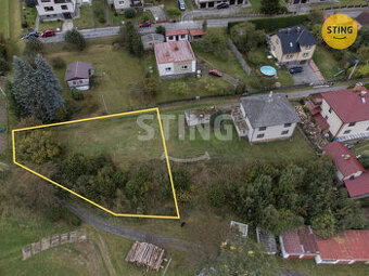 Prodej parcely vhodné ke stavbě o velikosti 922 m², 133931