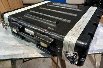 Accu-Case 2U plastový rack