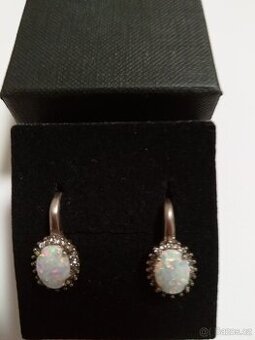 stříbrné náušnice