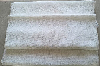 Záclonuvina na chalupu apod.