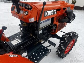 malotraktor Kubota B6001 3válec 4x4 RePAS